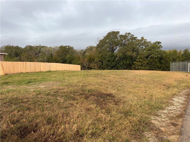 4802 Underbrush Crossing, Bryan, TX 77845