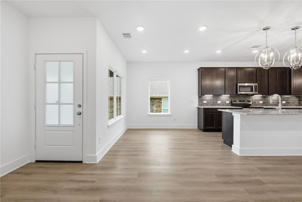 4802 Underbrush Crossing, Bryan, TX 77845 — photo 5