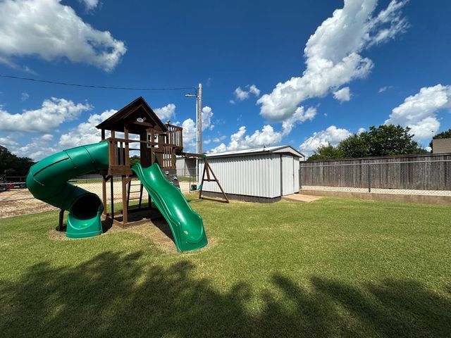 4521 Northridge Lane, Noble, OK 73068