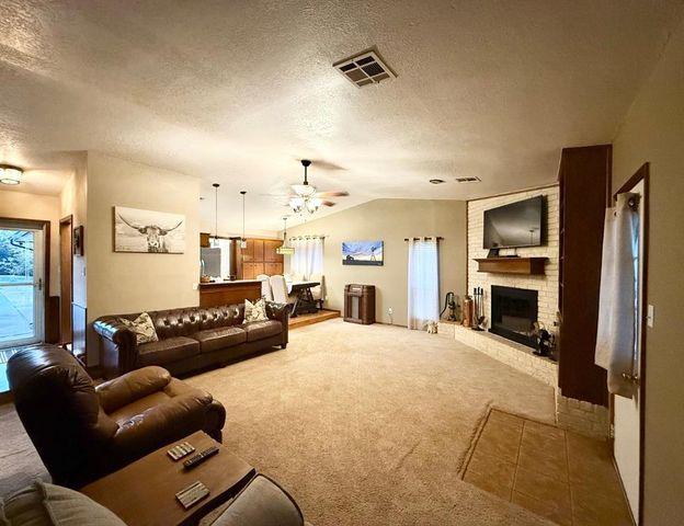 4521 Northridge Lane, Noble, OK 73068