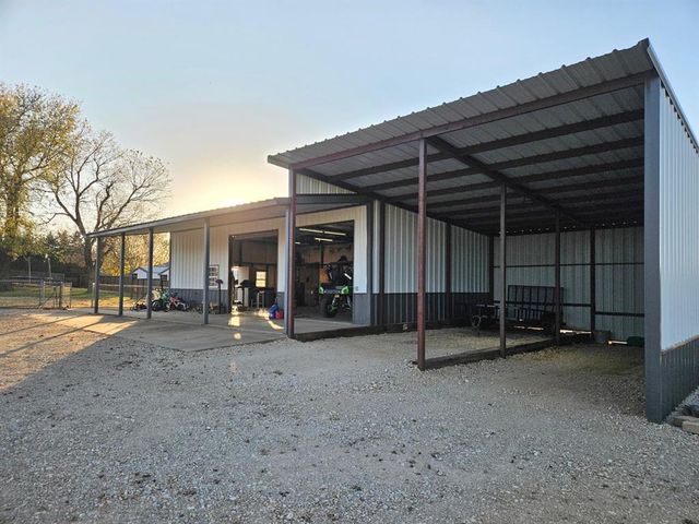 4521 Northridge Lane, Noble, OK 73068