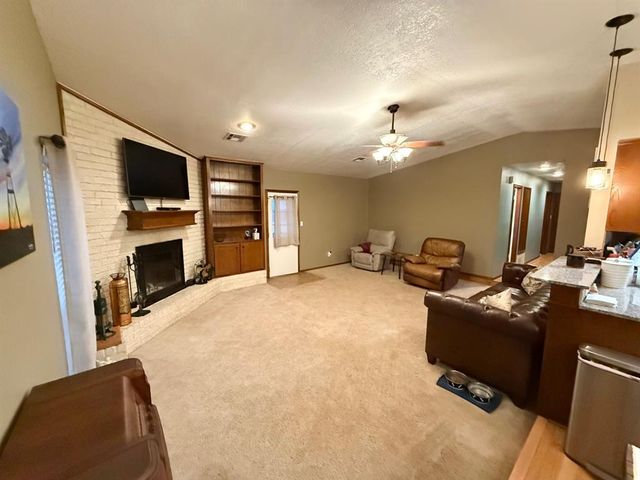 4521 Northridge Lane, Noble, OK 73068