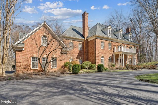 7700 LEEDS MANOR CT, Fairfax Station, VA 22039