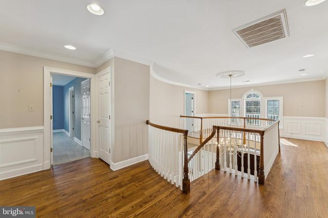 7700 LEEDS MANOR CT, Fairfax Station, VA 22039