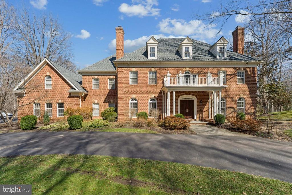 7700 LEEDS MANOR CT, Fairfax Station, VA 22039