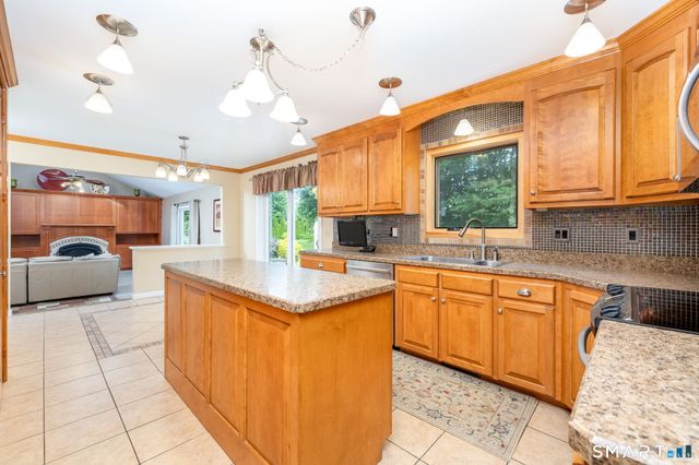 20 Alcott Road, Wolcott, CT 06716
