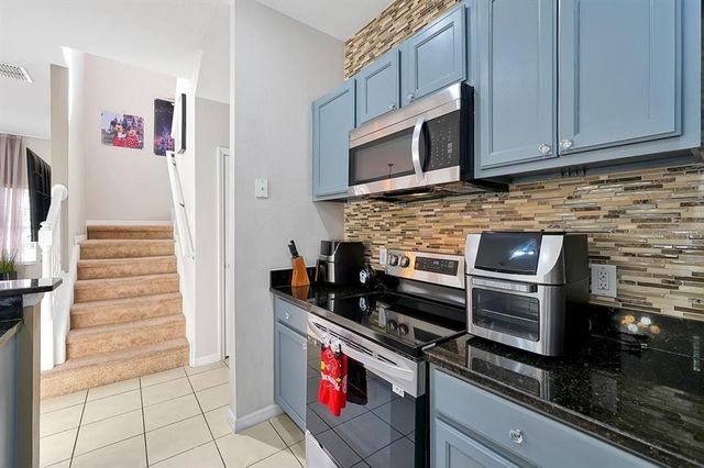 4500 ALBERTO CIRCLE, Kissimmee, FL 34746