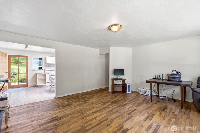 533 E Walnut Street, Shelton, WA 98584