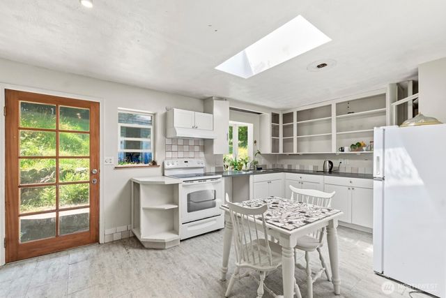 533 E Walnut Street, Shelton, WA 98584