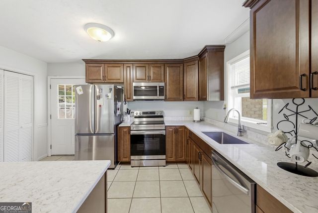 3893 Sloan Mill Road, Gainesville, GA 30507