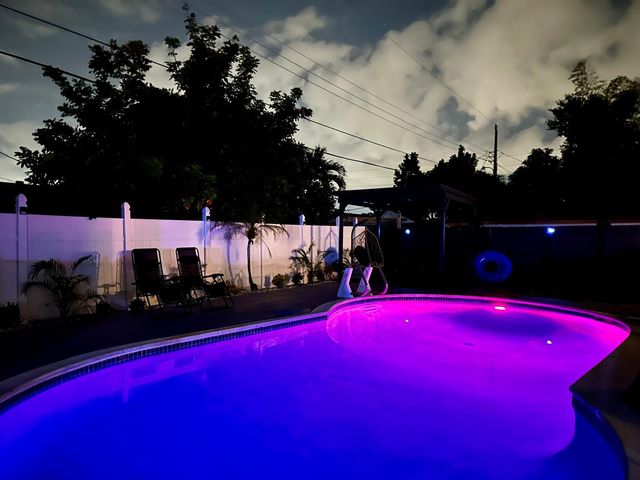 6740 CUSTER Street, Hollywood, FL 33024