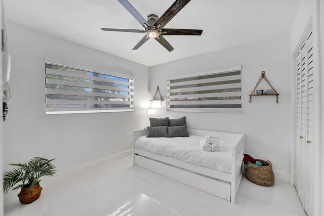 6740 CUSTER Street, Hollywood, FL 33024