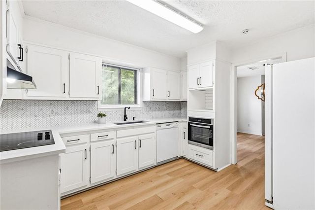 4759 Mockernut Court, Lilburn, GA 30047