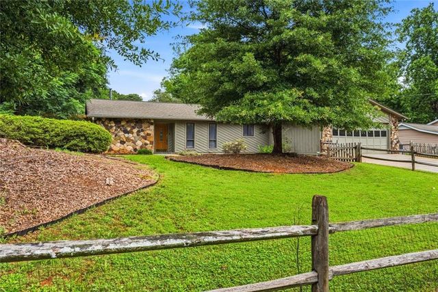 4759 Mockernut Court, Lilburn, GA 30047