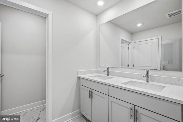 1238 CRESTED WOOD DR, Laurel, MD 20724