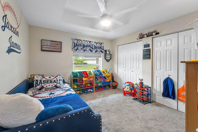 5641 FOUNTAINS Drive S 5641, Lake Worth, FL 33467