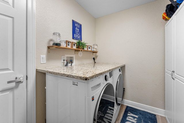 5641 FOUNTAINS Drive S 5641, Lake Worth, FL 33467