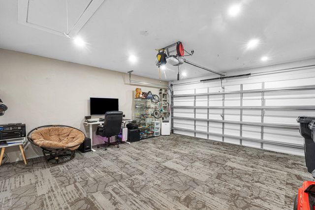 5641 FOUNTAINS Drive S 5641, Lake Worth, FL 33467