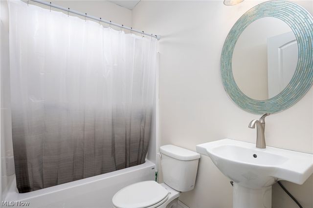 3984 Argyle Lane, Medina, OH 44256