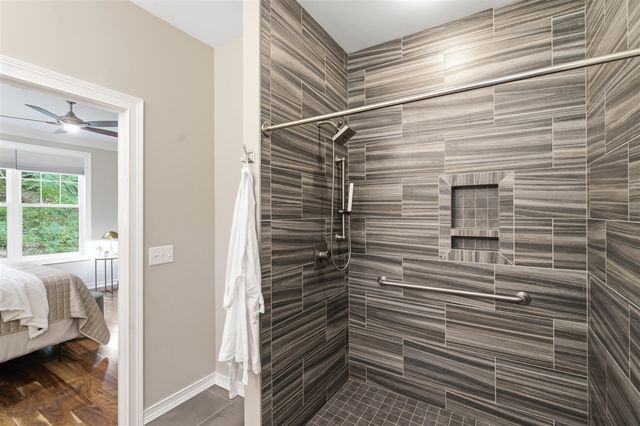5643 E C Avenue, Richland, MI 49083