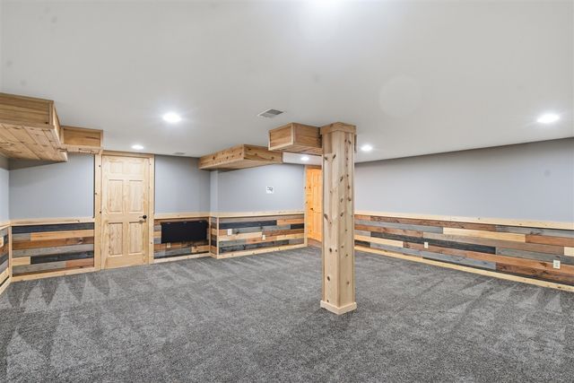 5643 E C Avenue, Richland, MI 49083