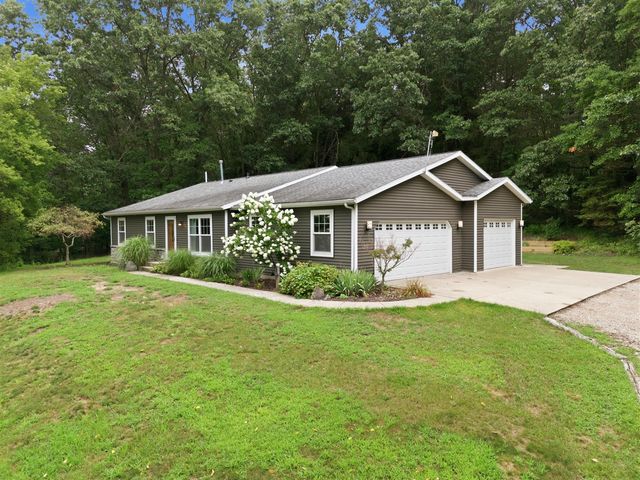 5643 E C Avenue, Richland, MI 49083