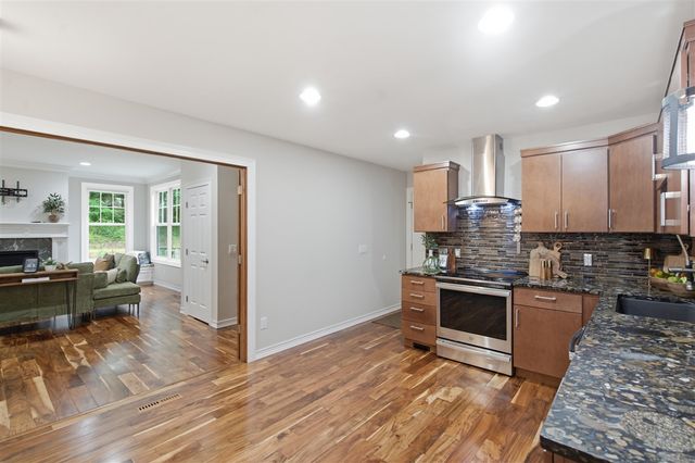 5643 E C Avenue, Richland, MI 49083