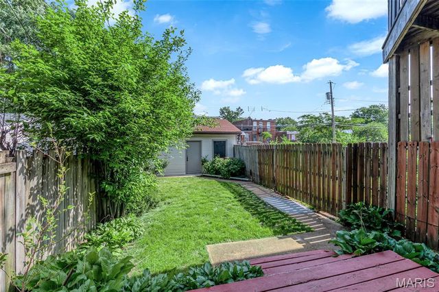 4419 Oakland Avenue, St Louis, MO 63110