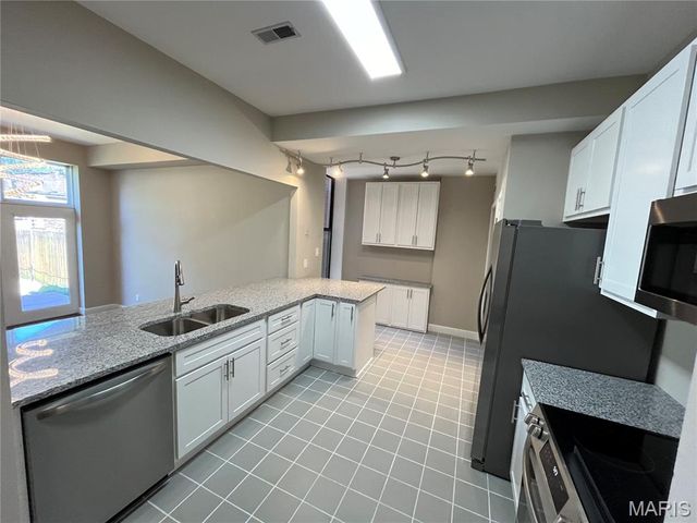4419 Oakland Avenue, St Louis, MO 63110