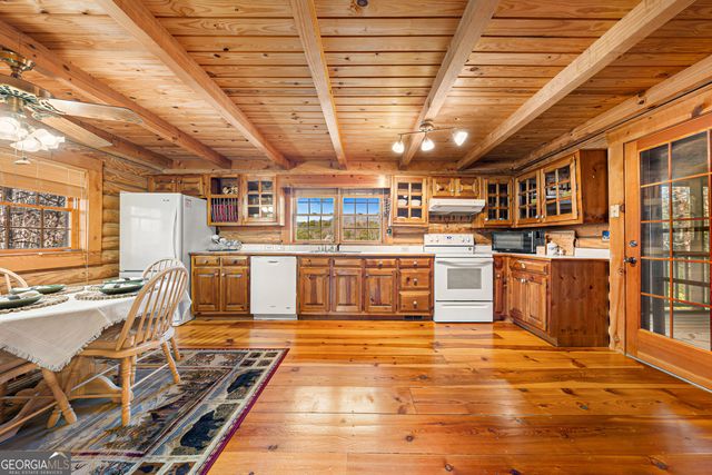 451 Pinecrest Road, Sautee Nacoochee, GA 30571