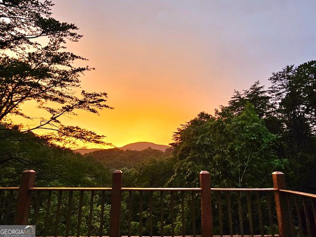 451 Pinecrest Road, Sautee Nacoochee, GA 30571