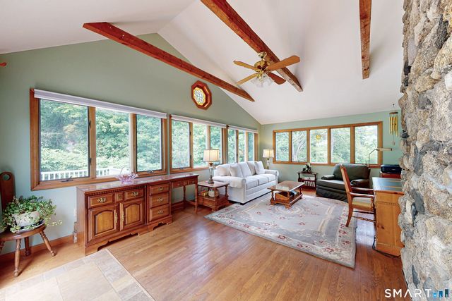 10 Baxter Street, Danbury, CT 06811