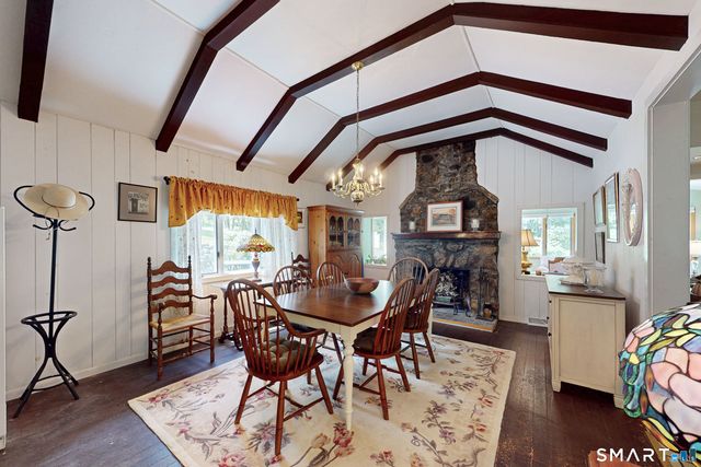 10 Baxter Street, Danbury, CT 06811