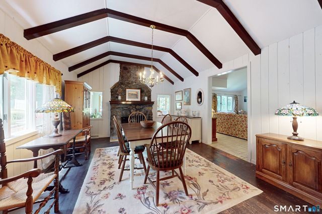 10 Baxter Street, Danbury, CT 06811