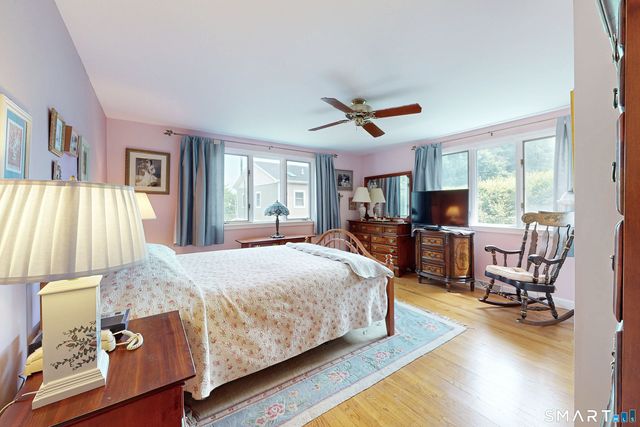 10 Baxter Street, Danbury, CT 06811