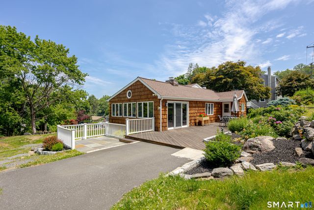 10 Baxter Street, Danbury, CT 06811