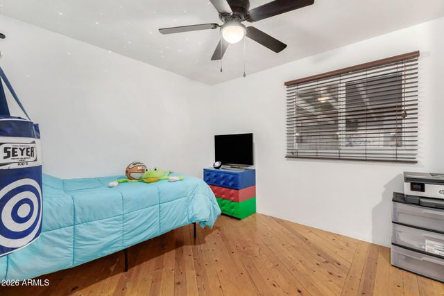 4915 W MORTEN Avenue, Glendale, AZ 85301