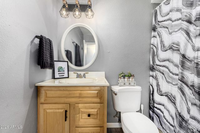 4915 W MORTEN Avenue, Glendale, AZ 85301