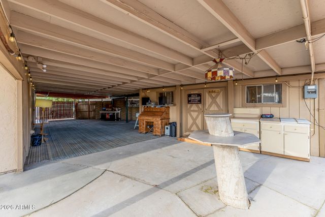 4915 W MORTEN Avenue, Glendale, AZ 85301