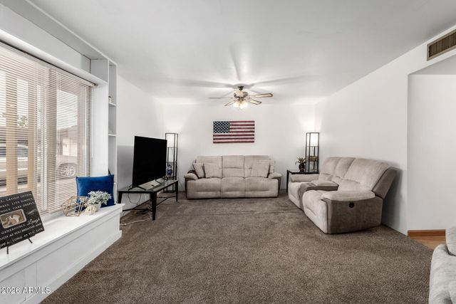 4915 W MORTEN Avenue, Glendale, AZ 85301