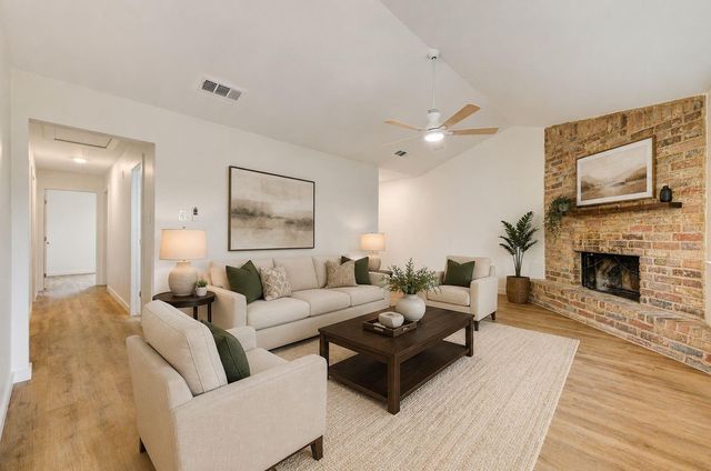 12802 Murr Way, Houston, TX 77048