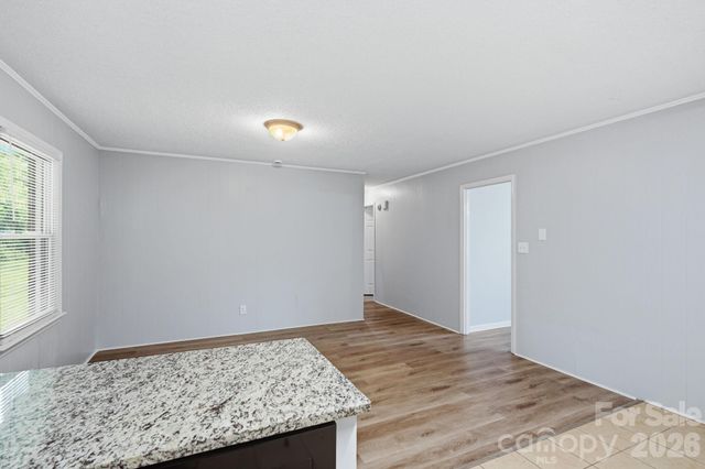 5008 Sea Oates Lane, Bessemer City, NC 28016