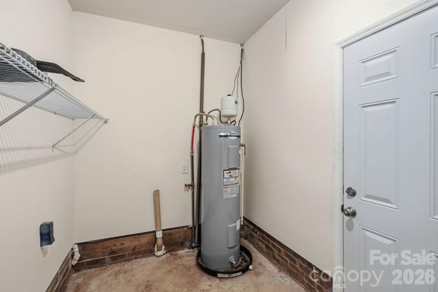 5008 Sea Oates Lane, Bessemer City, NC 28016