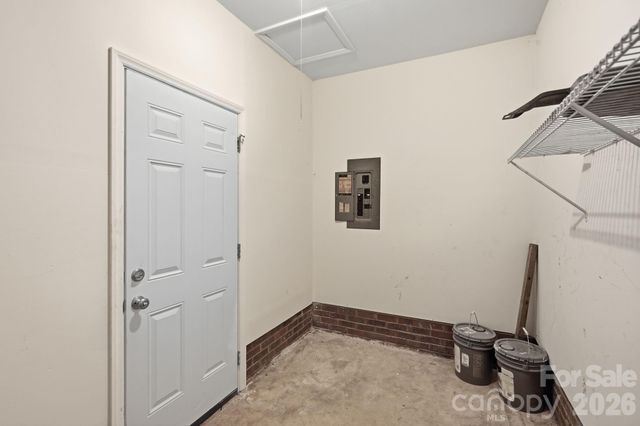 5008 Sea Oates Lane, Bessemer City, NC 28016