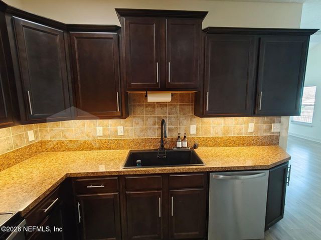 3107 ZEYNO Drive, Middleburg, FL 32068