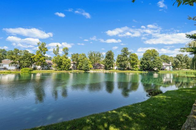 13207 Hammerhill Way, Fort Wayne, IN 46845