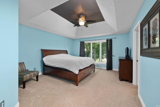 13207 Hammerhill Way, Fort Wayne, IN 46845