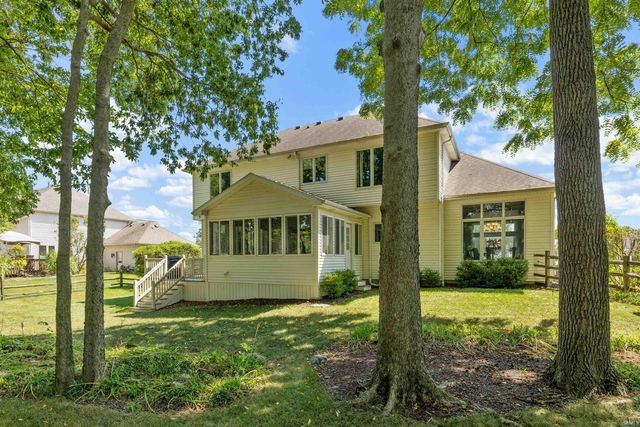 13207 Hammerhill Way, Fort Wayne, IN 46845