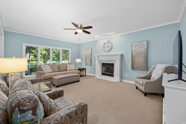 13207 Hammerhill Way, Fort Wayne, IN 46845