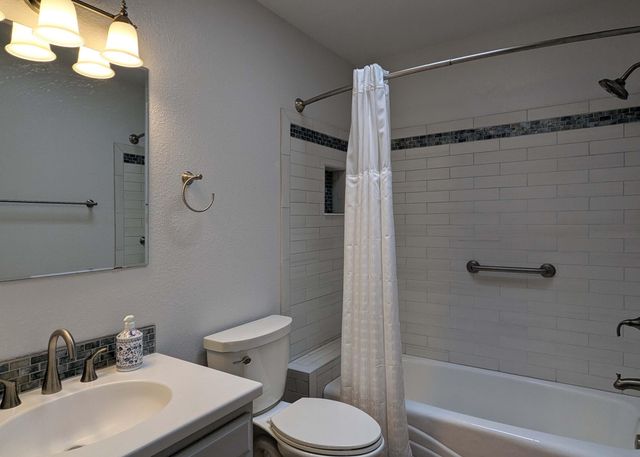 4701 Morris Street NE APT 1601, Albuquerque, NM 87111